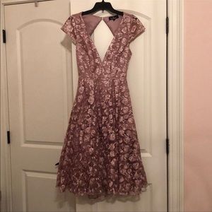 Lulu’s mauve/pink midi floral dress